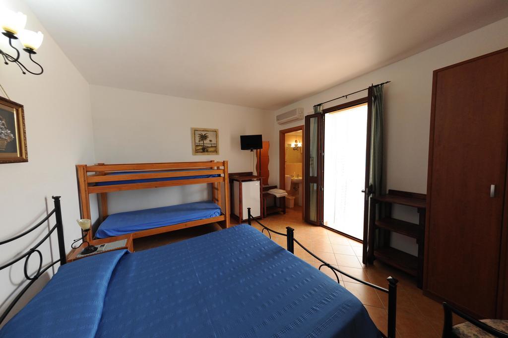 B&B Il Giardino Degli Ulivi Torre Santa Sabina Dış mekan fotoğraf