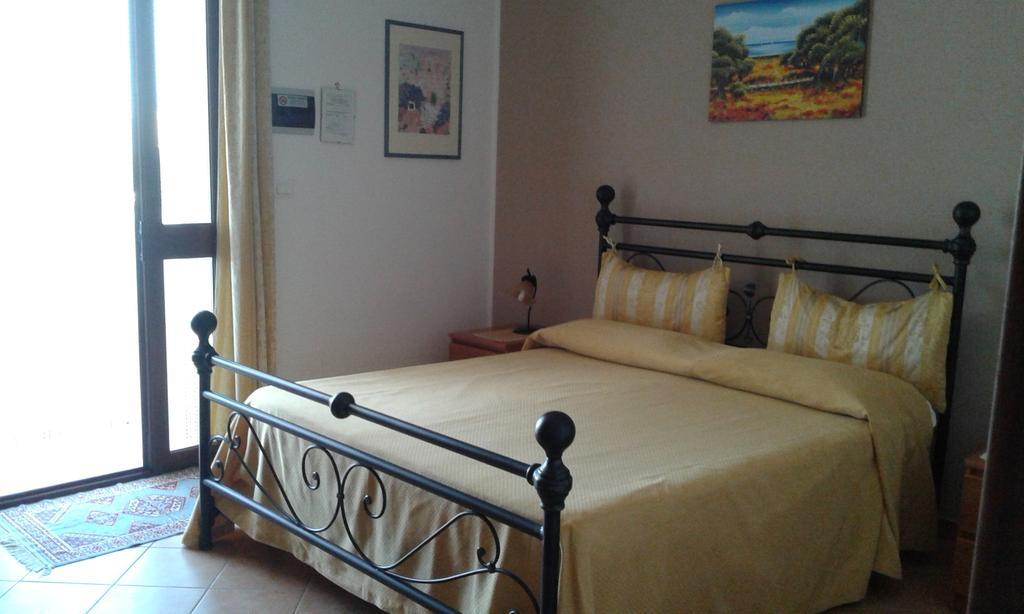 B&B Il Giardino Degli Ulivi Torre Santa Sabina Dış mekan fotoğraf